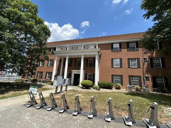 379 Highland AVE SW, Unit 302, Roanoke, VA 24016
