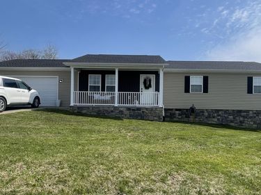 25 Hickory Hill Drive, Corbin, KY 40701
