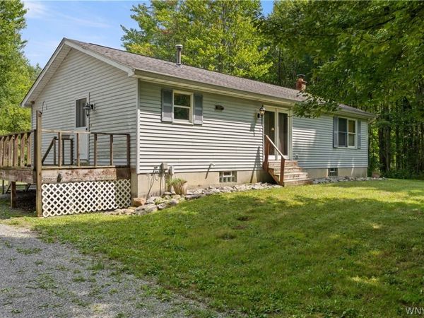 637 Burrough Road, Attica, NY 14011