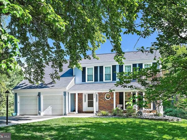 9830 FAUST DRIVE, VIENNA, VA 22182