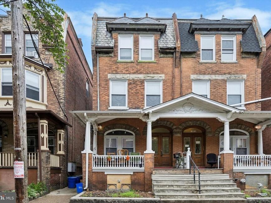 222 Buckingham Place, Philadelphia, PA 19104 Main Photo