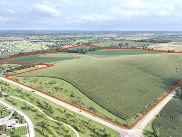 SEC 180th & Bennington Road, Bennington, NE 68007