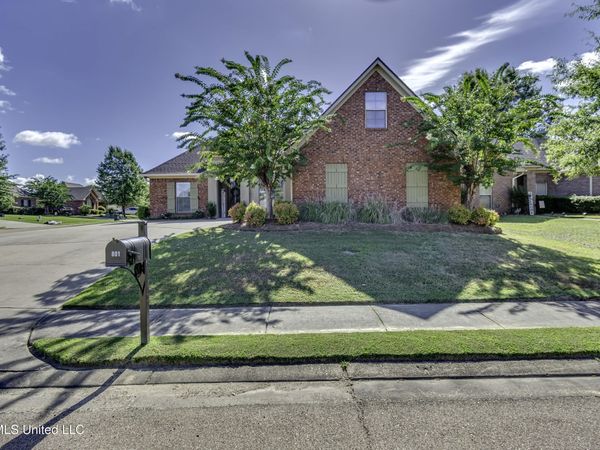 801 Windlass Cove, Brandon, MS 39047