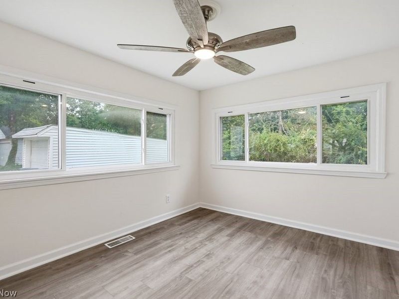 1628 Parker Drive , Mayfield Heights, OH 44124 Photo 10