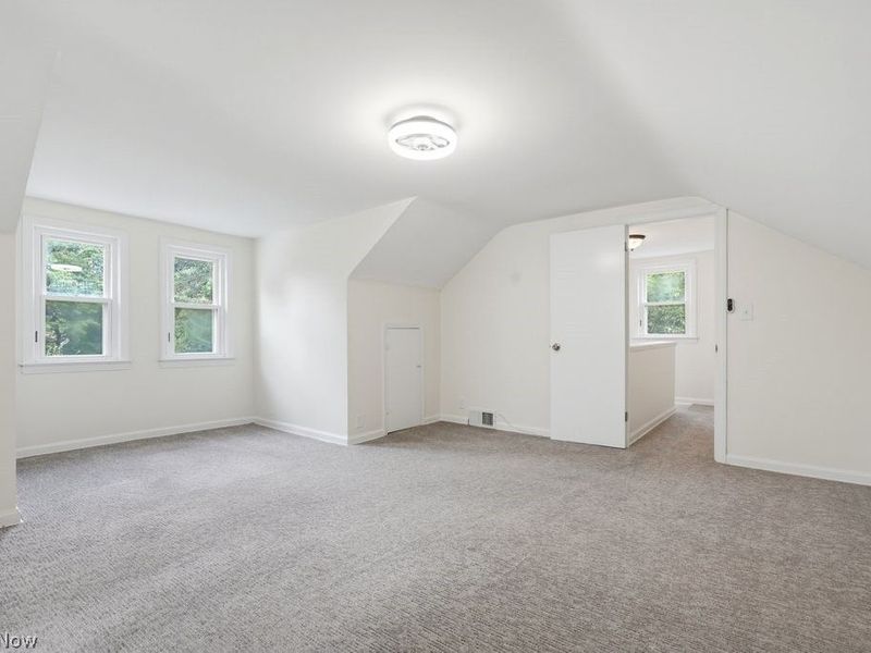 1628 Parker Drive , Mayfield Heights, OH 44124 Photo 23