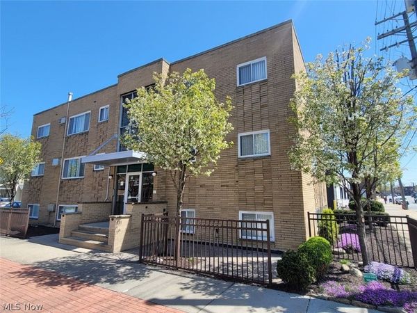 1675 Woodward Avenue , Lakewood, OH 44107