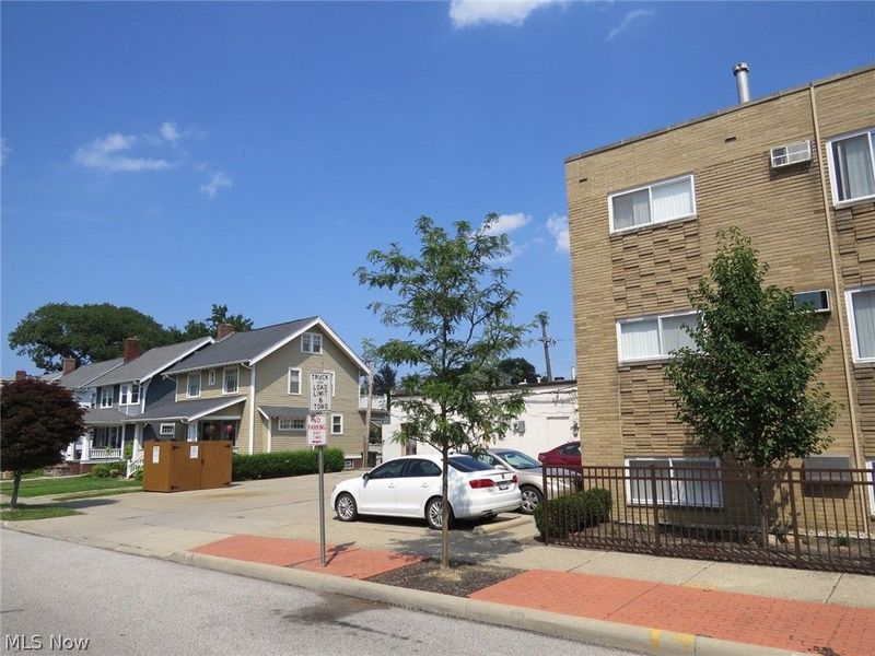 1675 Woodward Avenue, Lakewood, OH 44107 Photo 26
