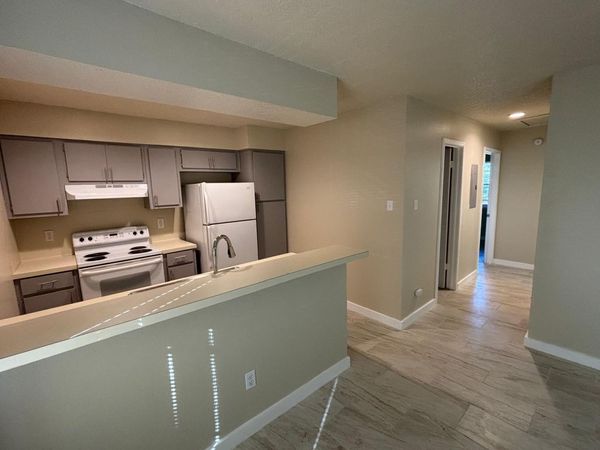 4609 E 12th ST, Unit 4, Austin, TX 78721
