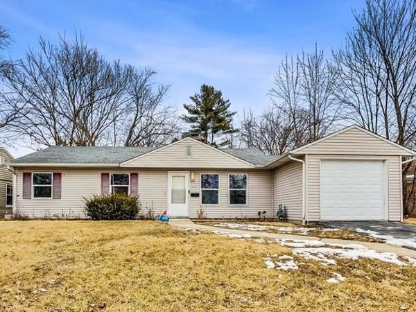 318 Marquette Street , Park Forest, IL 60466