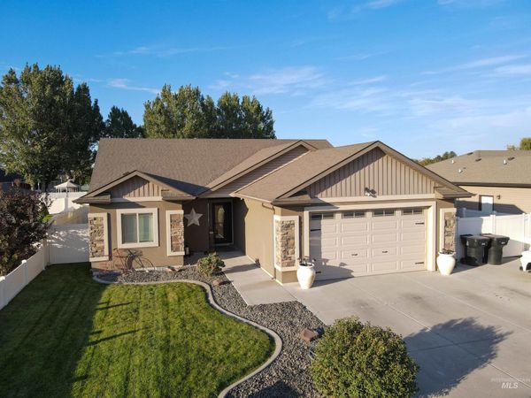 2411 Denali Drive, Burley, ID 83318