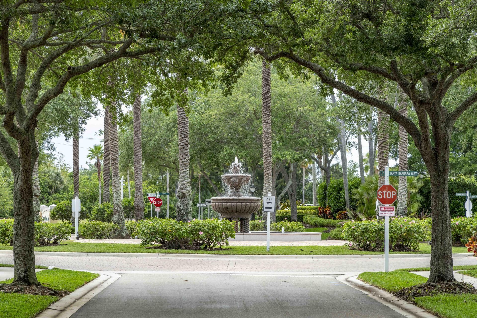 154 Santa Barbara Way, Palm Beach Gardens, FL 33410 Photo