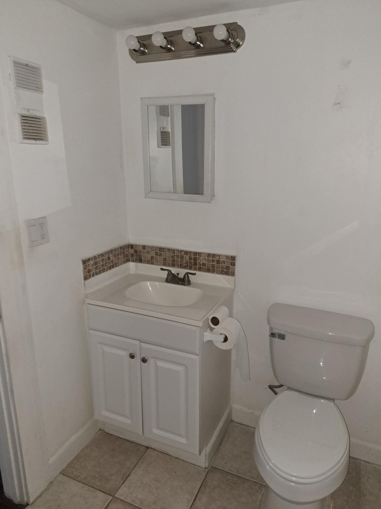 2701 Riverside Drive, Unit 105-B, Coral Springs, FL 33065 Photo