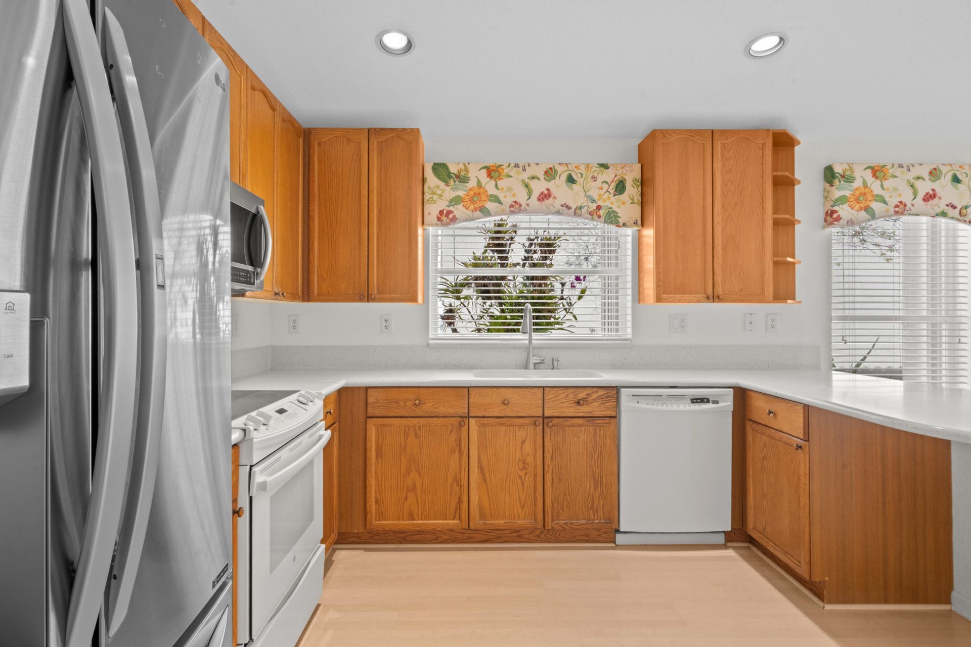 4977 Victoria Circle, West Palm Beach, FL 33409 Photo