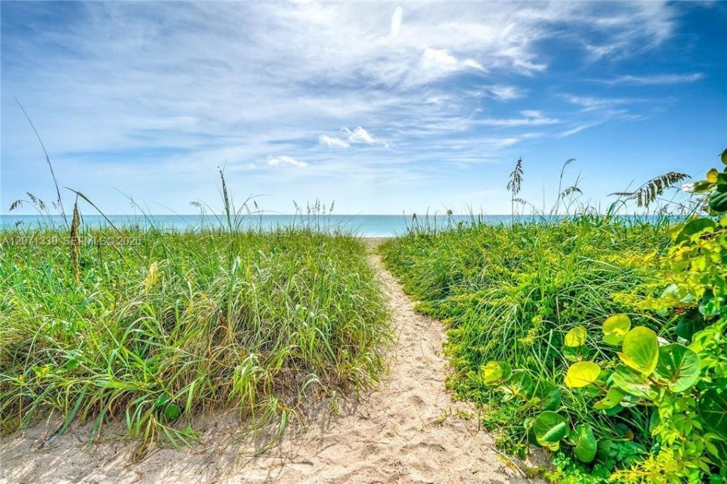 11000 S Ocean Drive , Unit 3-G, Jensen Beach, FL 34957 Photo