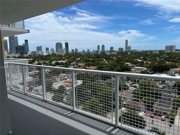 900 SW 8th St, Unit 1503, Miami, FL 33130