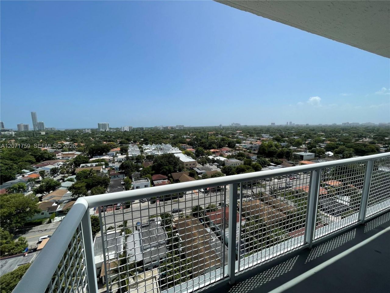 900 SW 8th St, Unit 1503, Miami, FL 33130 Photo