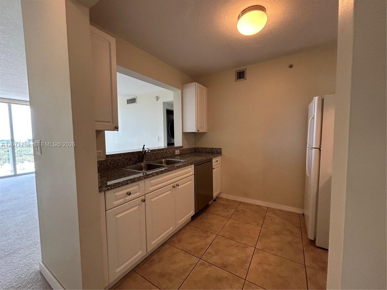 900 SW 8th St, Unit 1503, Miami, FL 33130 Photo