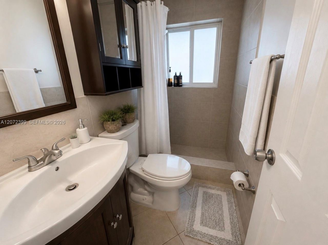 1812 N 45th Ave , Hollywood, FL 33021 Photo