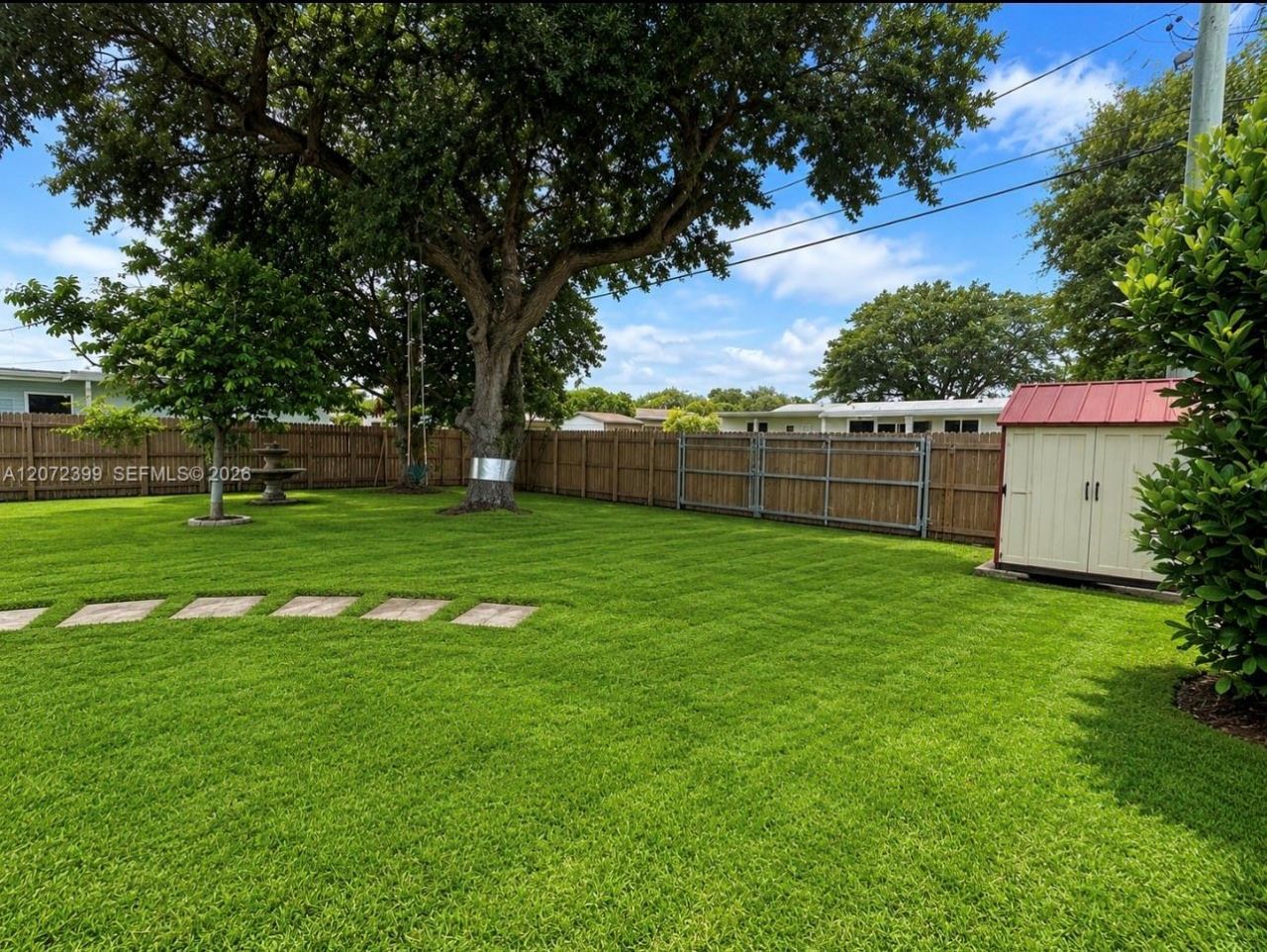 1812 N 45th Ave , Hollywood, FL 33021 Photo