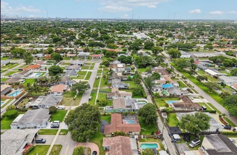 1812 N 45th Ave , Hollywood, FL 33021 Photo