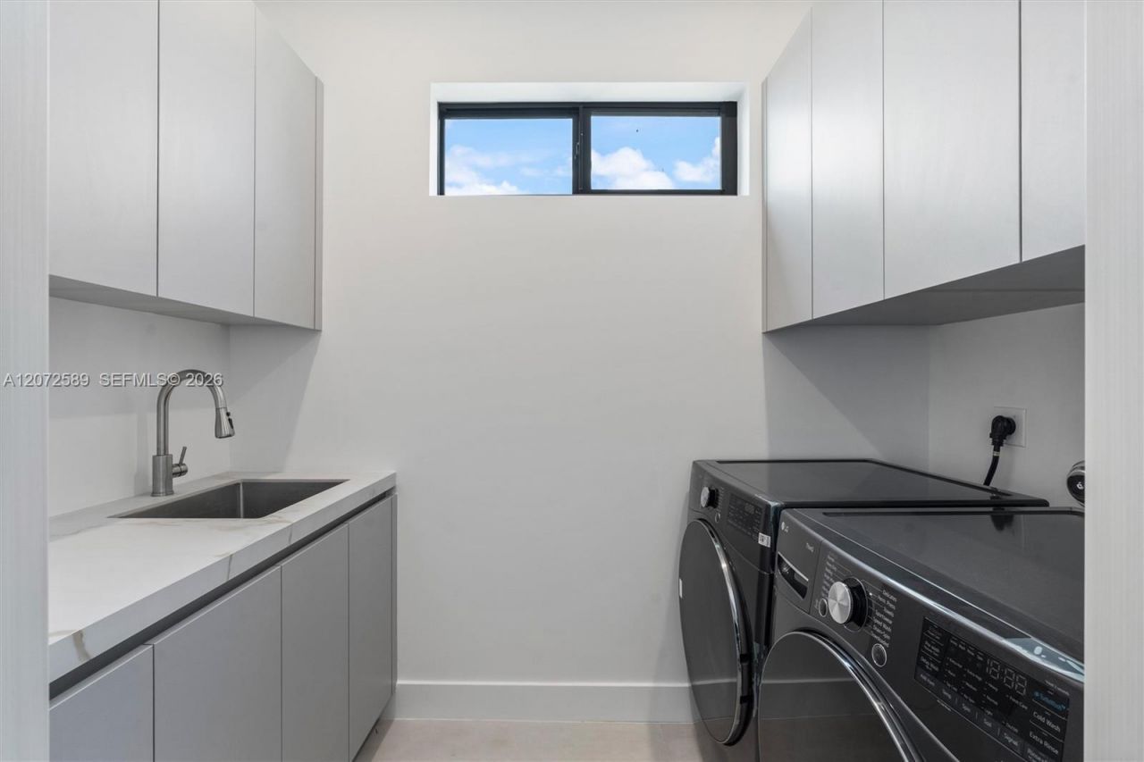 1319 NE 13th Ave , Unit 1319, Fort Lauderdale, FL 33304 Photo