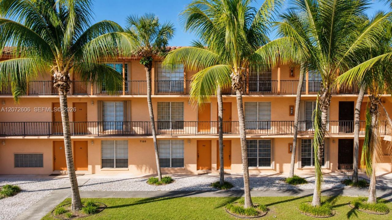 7155 Miami Lakes Dr, Unit P4, Miami Lakes, FL 33014 Photo