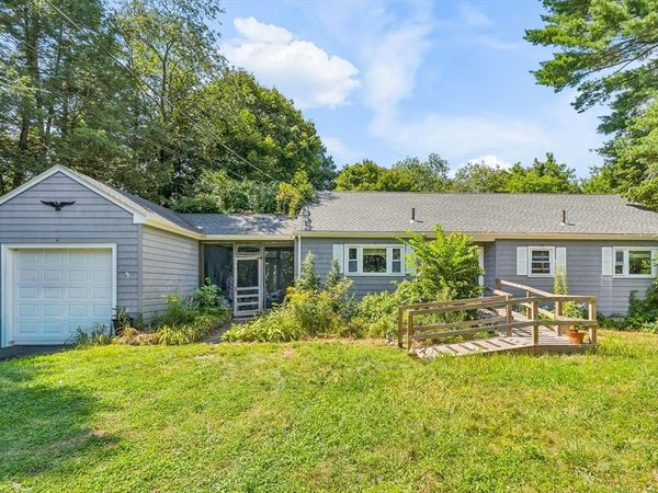 579 Old Bedford, Concord, MA 01742