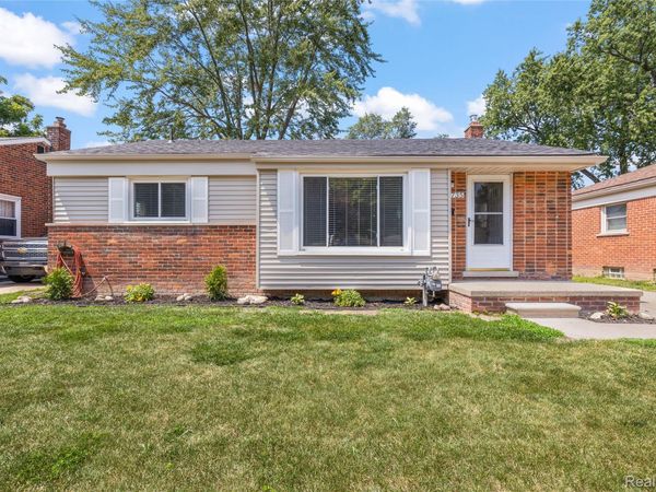 6735 Whitby Street , Garden, Mi 48135