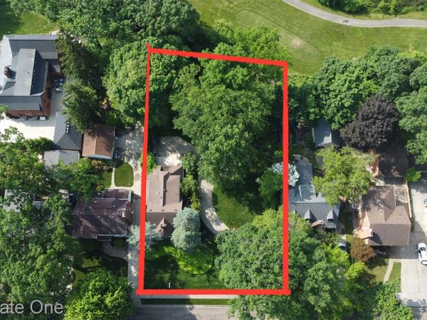 939 S HIGHLAND Street , Dearborn, Mi 48124