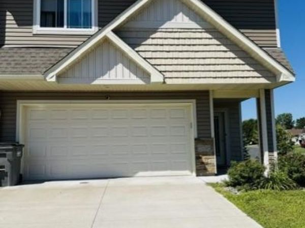 25592 5th Street W, Zimmerman, MN 55398