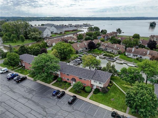 137 D Holiday Harbour, Canandaigua, NY 14424