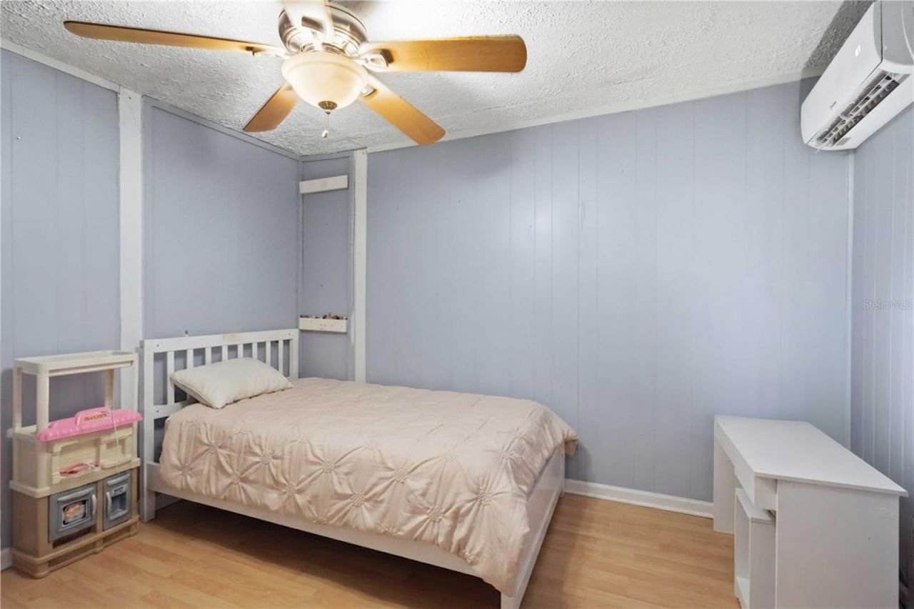 603 60th Avenue W, Bradenton, FL 34207 Photo