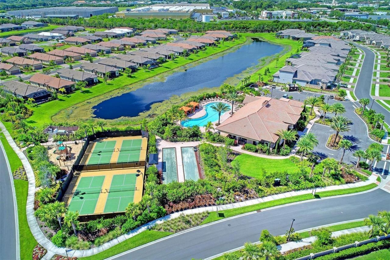 8737 Bellussi Drive, Sarasota, FL 34238 Photo