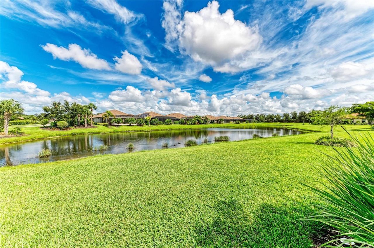 8737 Bellussi Drive, Sarasota, FL 34238 Photo