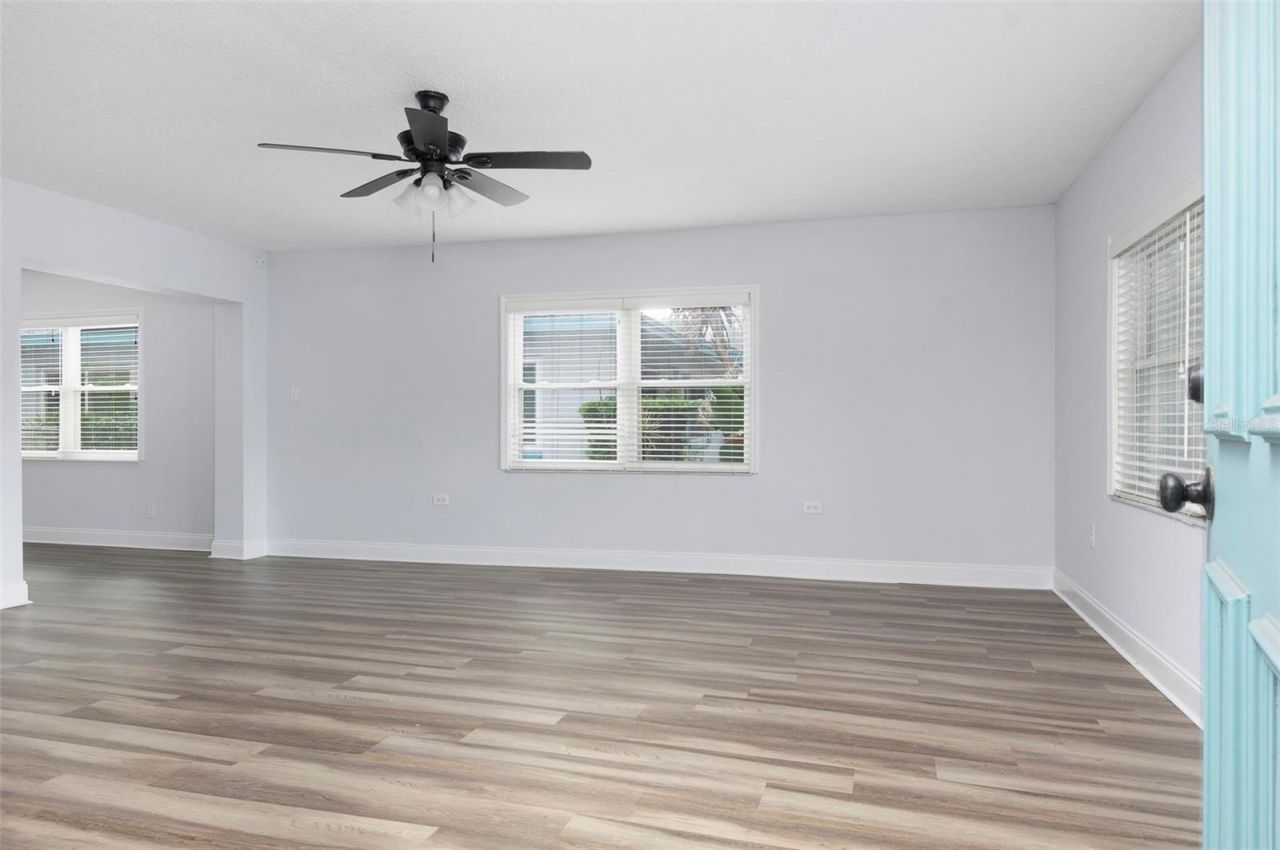 6929 39th Avenue N, Saint Petersburg, FL 33709 Photo