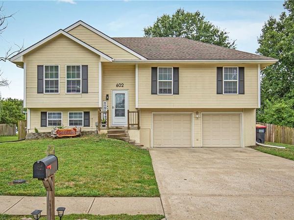 602 Woodson Street, Kearney, MO 64060