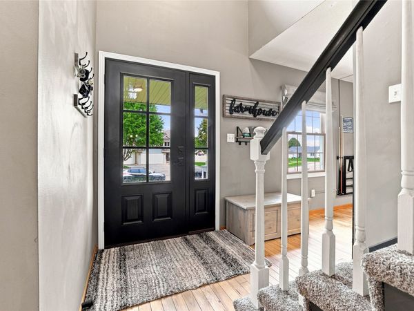 1260 Bentwood Court, Altoona, IA 50009