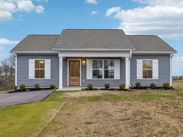 1073 Landing Lane, Adams, TN 37010
