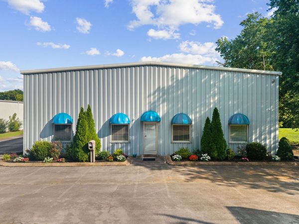703 Lion Pkwy , Columbia, TN 38401