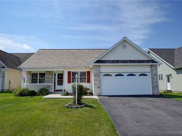 73 Logans Run, Rochester, NY 14626