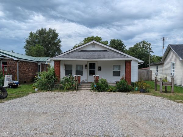 232 Pence Street , Columbus, IN 47201