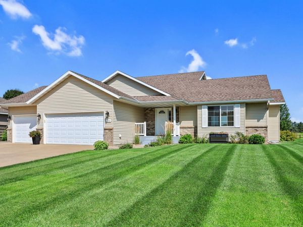 255 86th Street NW, Rice, MN 56367