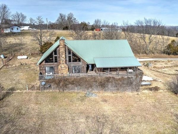 20096 E Hwy 74, Elkins, AR 72727