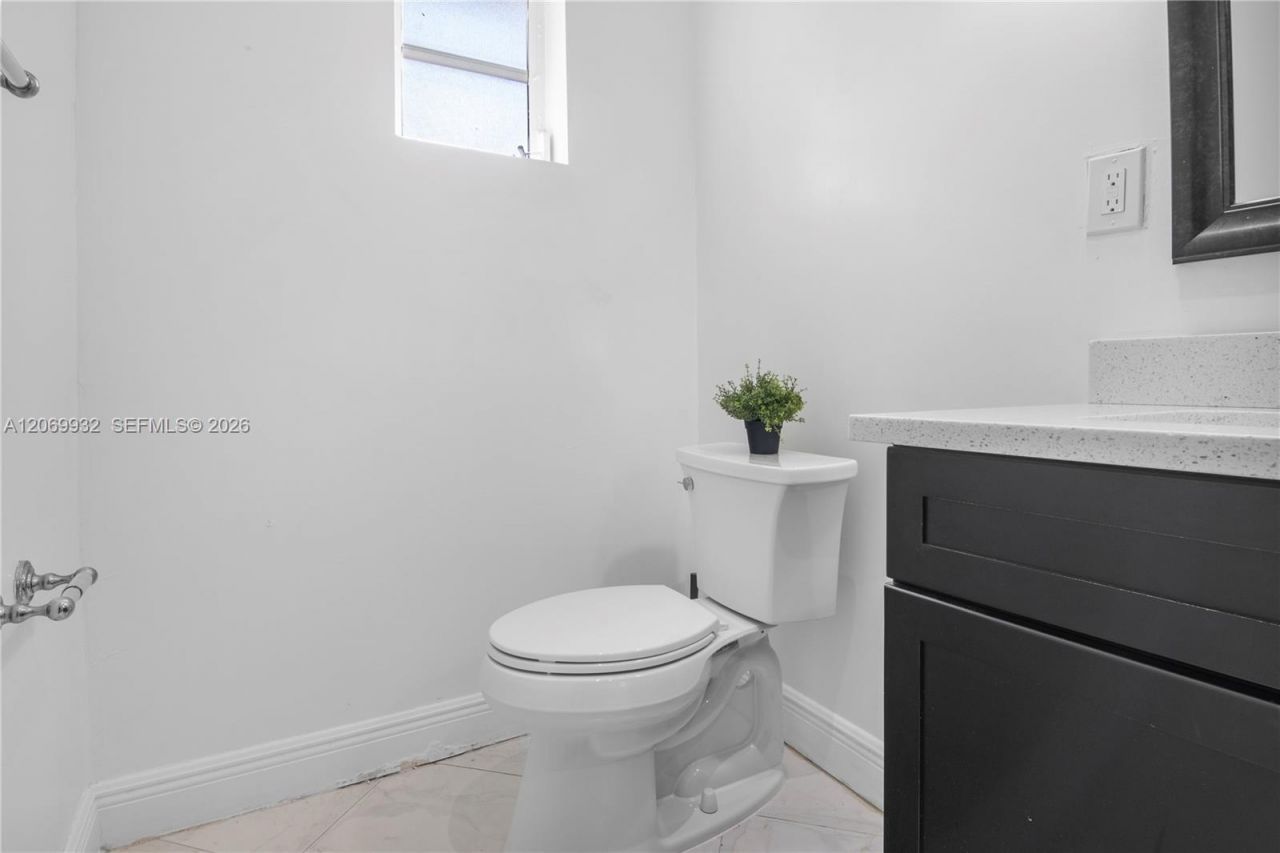 1527 Fletcher St , Unit NA, Hollywood, FL 33020 Photo