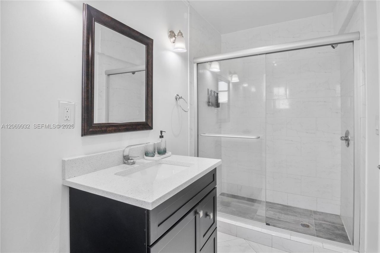 1527 Fletcher St , Unit NA, Hollywood, FL 33020 Photo