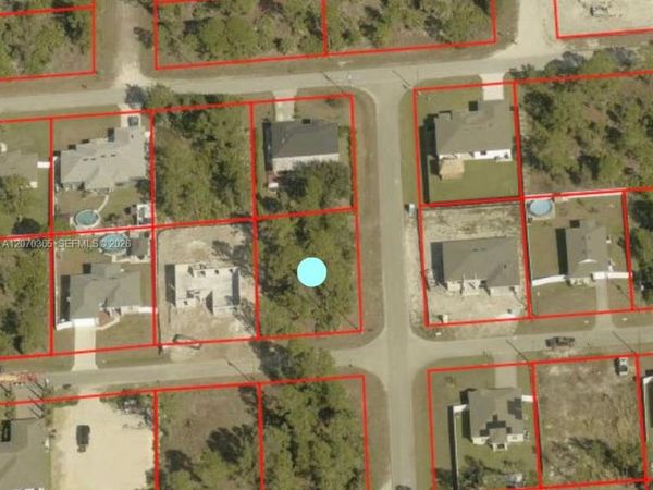 2900 33rd St W , Lehigh Acres, FL 33971