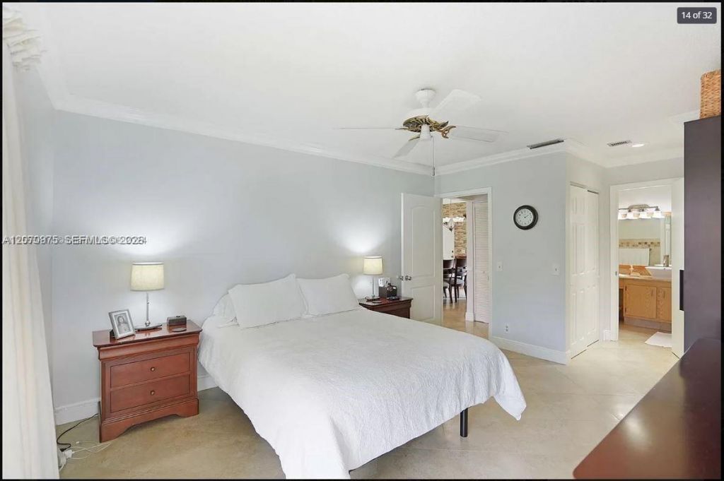 10521 Mahogany Key Cir , Unit 207, Miami, FL 33196 Photo