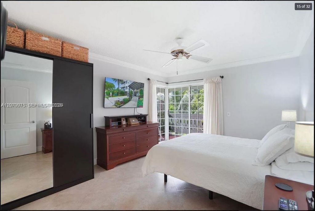 10521 Mahogany Key Cir , Unit 207, Miami, FL 33196 Photo