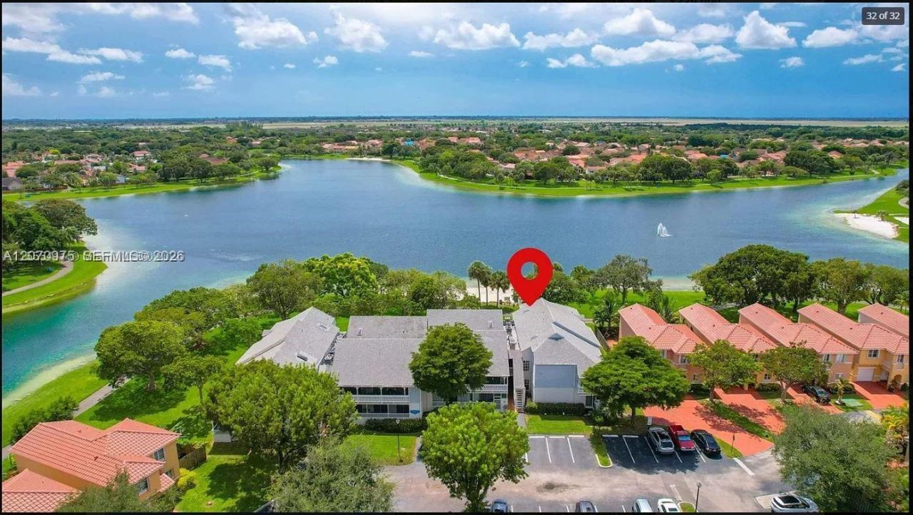 10521 Mahogany Key Cir , Unit 207, Miami, FL 33196 Photo