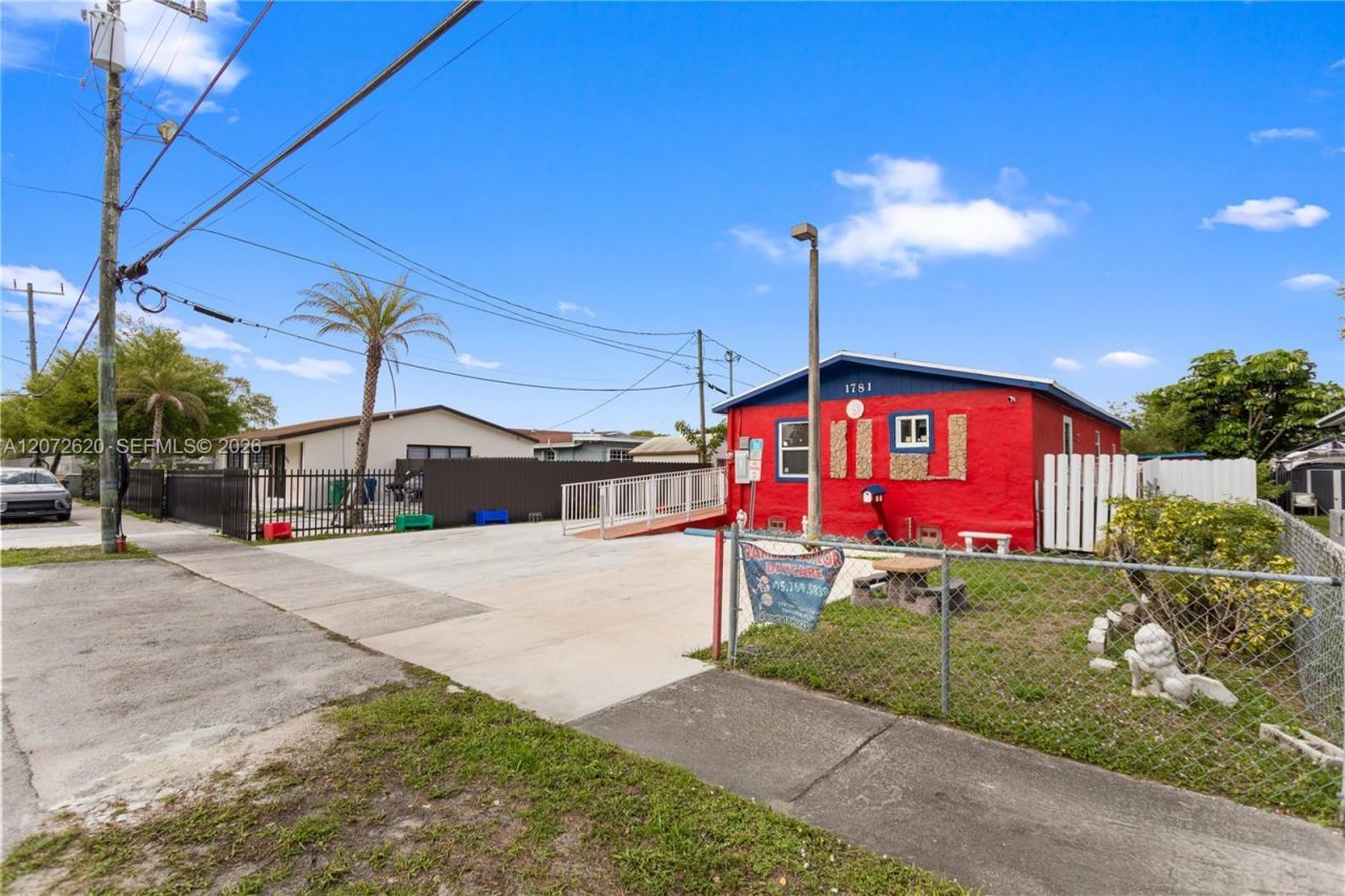 1781 NW 152nd Ter , Miami Gardens, FL 33054 Photo